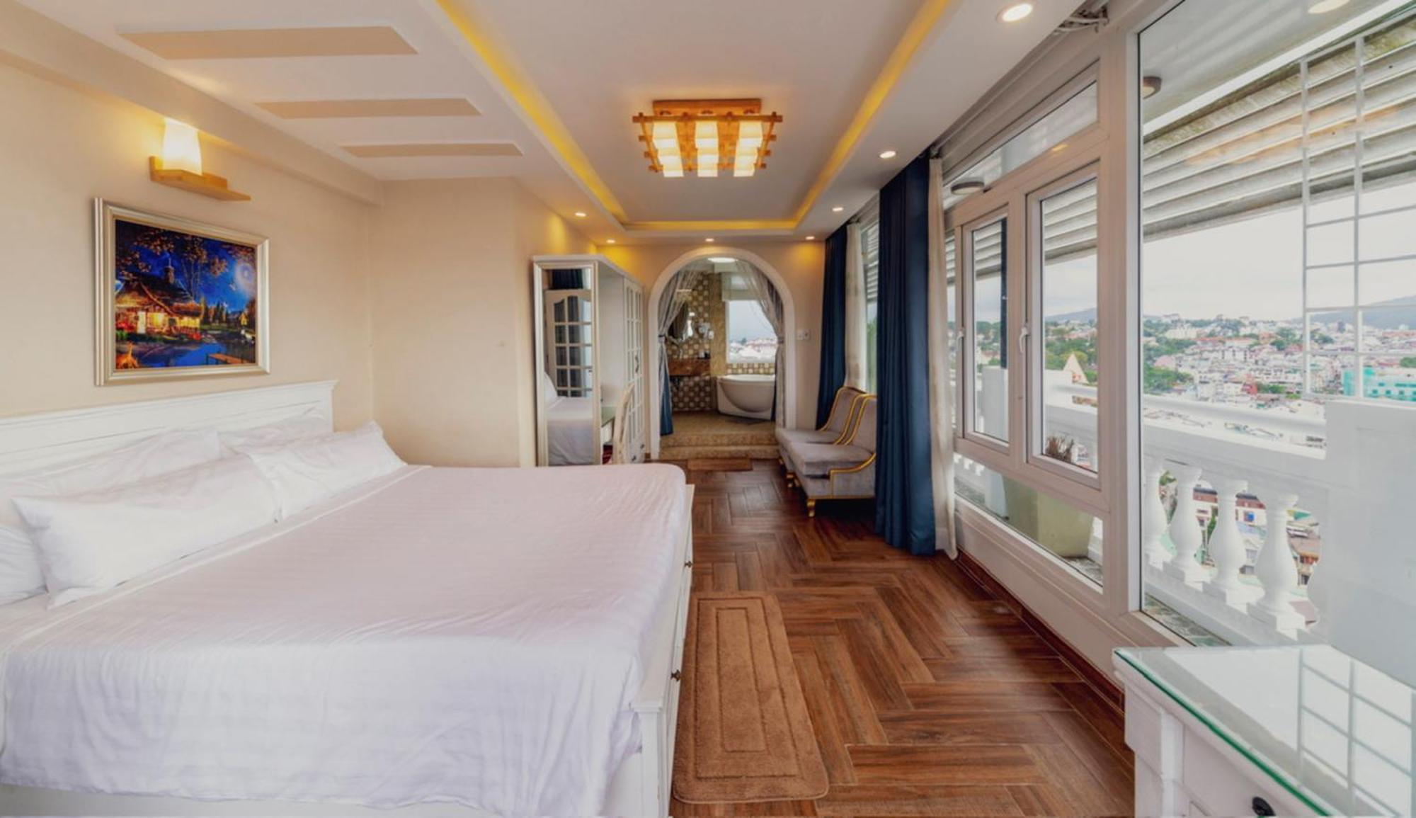 Empress Dalat - Sky View Hotel Buitenkant foto