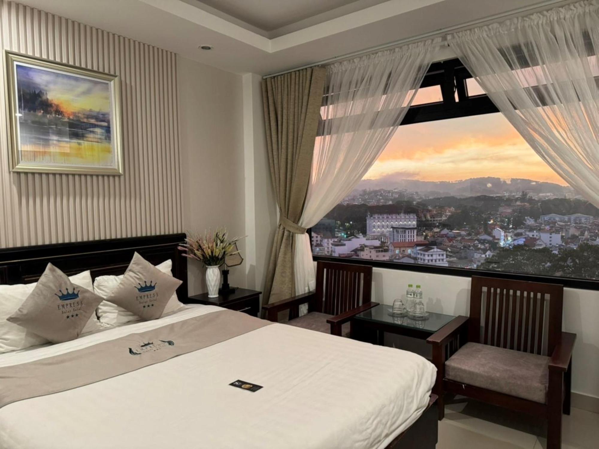 Empress Dalat - Sky View Hotel Buitenkant foto